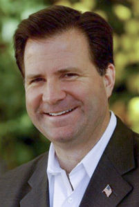 Conservative talker Lars Larson opines on Clark County politics, government