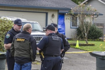 Update: Cowlitz Sheriff, Woodland Police, State Patrol Crime Lab continue to process scene of apparent homicide in Woodland