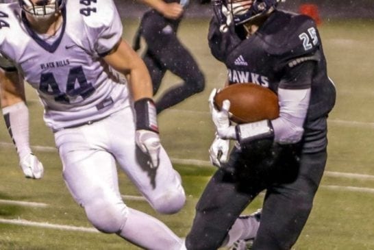 hockinson-high-school-football-wide-receiver-matt-henry-against-black-hills-high-school-football
