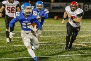 La Center advances to semifinals of state football playoffs