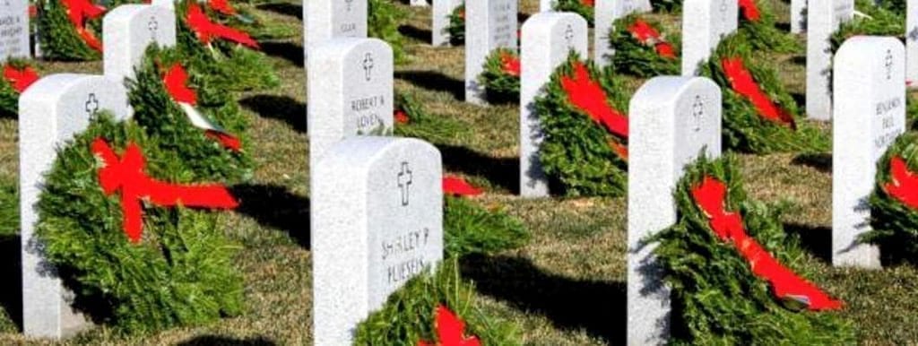 Lewis & Clark Young Marines Wreaths Across America