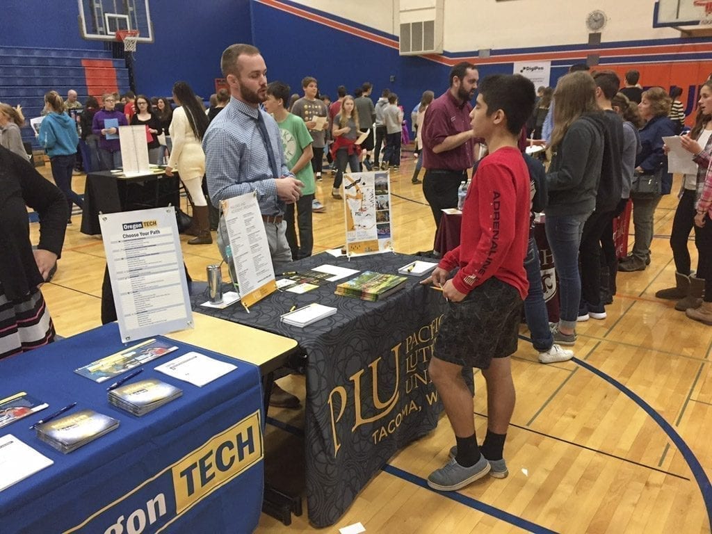 View Ridge middle schoolers attended Ridgefield High School’s annual Fall College Fair