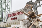 Demo crews knock down most of iconic Red Lion at the Quay hotel, make way for mixed-use redevelopment, new hotel on Vancouver’s Columbia River waterfront