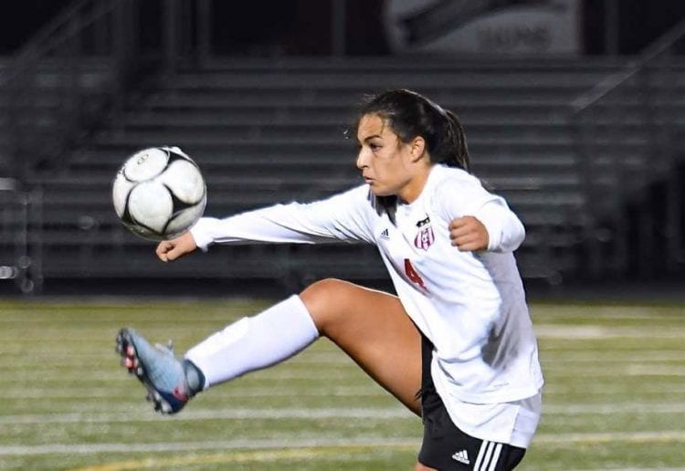 Camas standout Maddie Kemp was named to high school All-America list for the second consecutive year. Photo courtesy of Kris Cavin