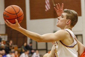 Hoops notes: Columbia River stretches win streak to 10