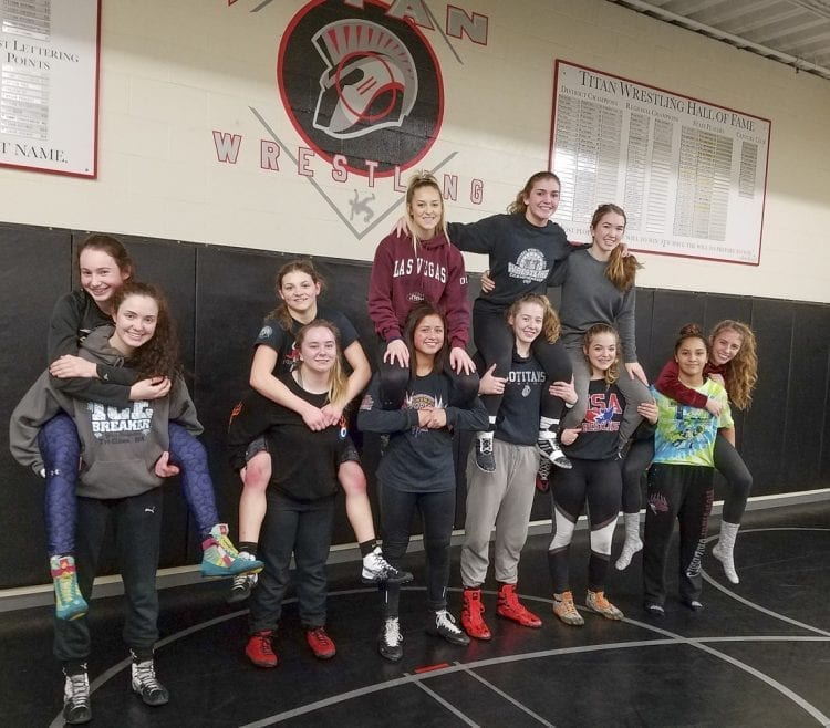 Union Girls Wrestling Team Reaches New Heights Clarkcountytoday Com