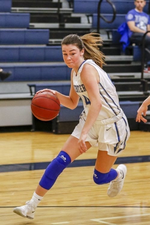Taylor Stephens of La Center was named honorable mention all state for Class 1A girls basketball. Photo by Mike Schultz