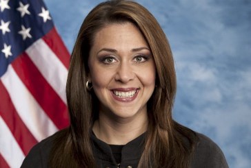 Herrera Beutler introduces bill with goal of eliminating pregnancy-related deaths