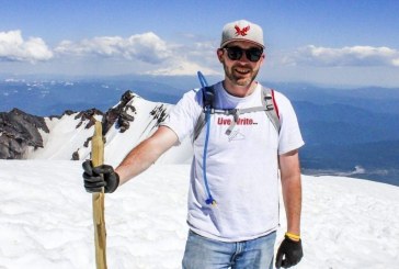 A tour guide: How not to climb Mount St. Helens
