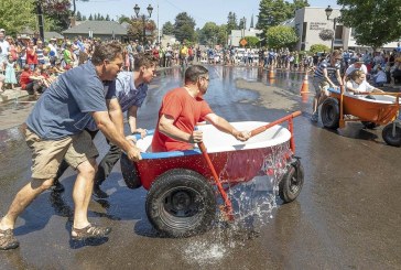 Area residents brave the heat to enjoy 2018 Camas Days