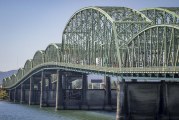 Clark County Council trying to block tolling for new I-5 bridge