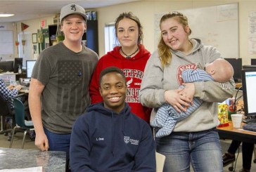 Woodland TEAM High School student graduates a semester early