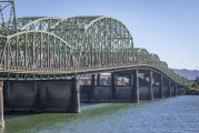 Mid-morning Interstate 5 Bridge lifts set for next two weeks