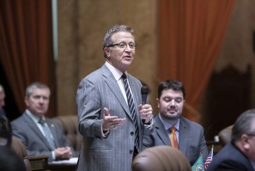 House unanimously approves Rep. Larry Hoff’s first bill