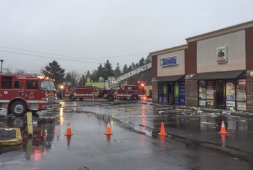 Vancouver firefighters battle commercial strip mall fire