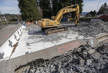 Camas’ Crown Park Pool demolition underway