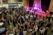 More than 1,100 attend annual Woodland Father/Daughter Ball