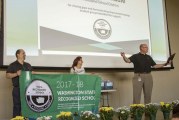 Woodland Middle School one of 34 Washington middle schools to receive State Recognized School Award