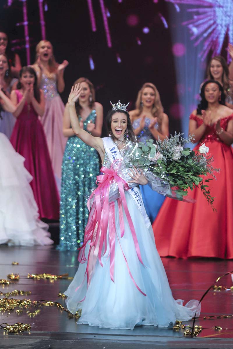 Vancouver’s Payton May is shown here shortly after being crowned Miss America’s Outstanding Teen at a competition held in Orlando, Florida in July. Photo provided to ClarkCountyToday.com through social media