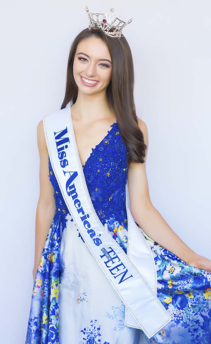 Vancouver’s Payton May, a senior at Skyview High School, was named Miss America’s Outstanding Teen this summer. Photo courtesy of Deb Knoske Photography