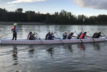 Breast-cancer survivors invited to Lake Vancouver for an introduction to dragon boating