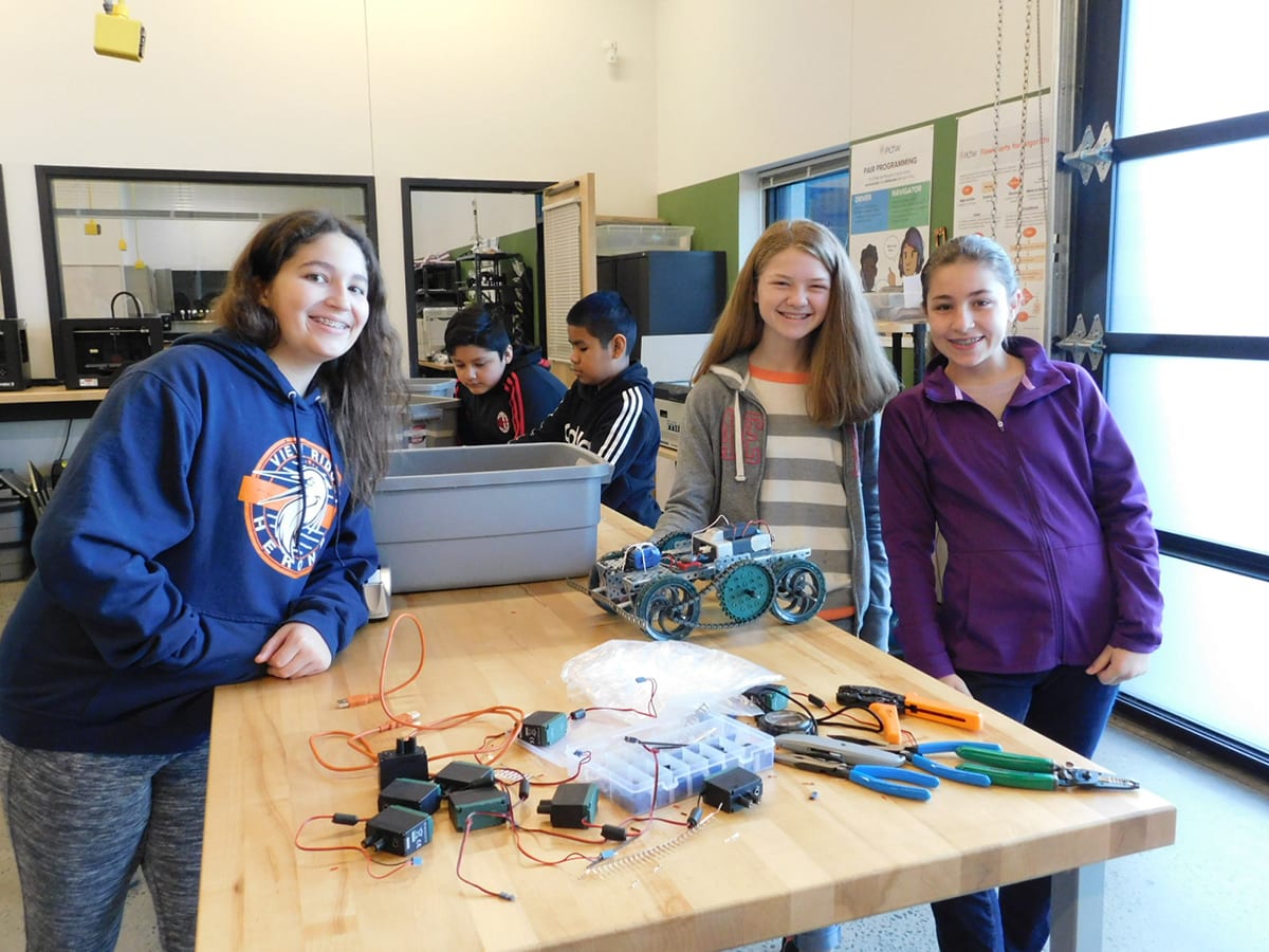 Students in the View Ridge Middle School STEM Class recently built and raced their own dragsters.