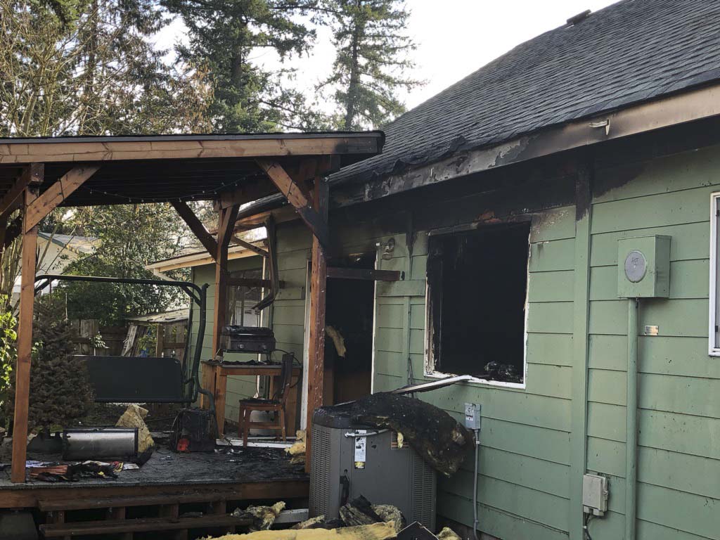 At 8:59 a.m. Saturday, the Vancouver Fire Department responded to the report of a house fire with people inside at 11020 NE 87th St. in Vancouver. Within five minutes Vancouver Fire Engine 4 arrived to find a two-story house on fire.