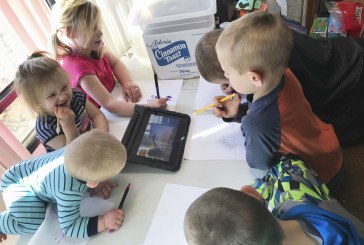 Battle Ground kindergarten students stay connected through remote learning