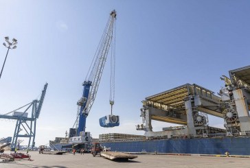 Port of Vancouver USA receives longest wind turbine blades to enter the US West Coast