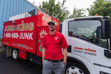 Vancouver Junk King named Best New Franchise by corporate team