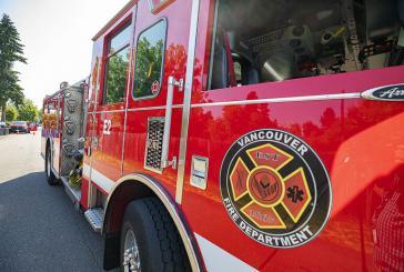 Vancouver Fire units respond to duplex fire