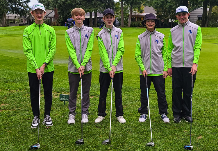 The Mountain View boys golf team won its fifth consecutive district title. From left to right, Spencer Moody, Kian Iverson, Braden Kendrick, Alex Rigby, and Grady Millar. All five finished in the top seven. Millar won the individual title. Photo by Paul Valencia