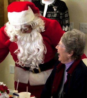 As isolation continues to impact local seniors, Home Instead of Vancouver renews the Be a Santa to a Senior® program promising another season of holiday cheer.