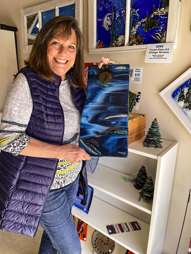 Terri Shinners is another of the area artists who will participate in Artists Sunday. She will be open Nov. 27 & 28. She has her work available for sale through the year at Aurora Gallery, where she will feature a special holiday trunk show on Sat., Dec. 11. To contact Shinners, visit https://artstra.org/2021-artists/terri-shinners/ . Photo courtesy of Artstra