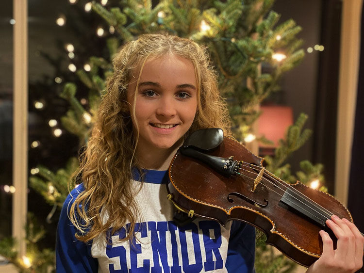 Mountain View High School senior Ruby Gunter, who has been playing the violin since she was 6 years old, is thrilled to be one of the musicians to perform Monday at the Jolly Jamboree, presented by Mountain View Instrumental. Photo courtesy Ruby Gunter