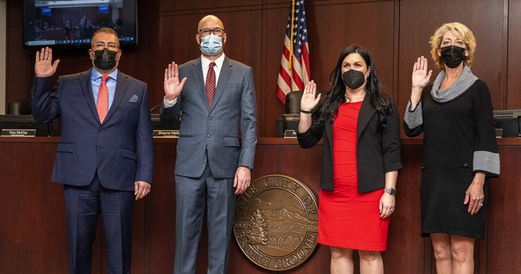 Council members Adrian Cortes, Troy McCoy, Cherish DesRochers and Tricia Davis take oath of office. Photo courtesy city of Battle Ground