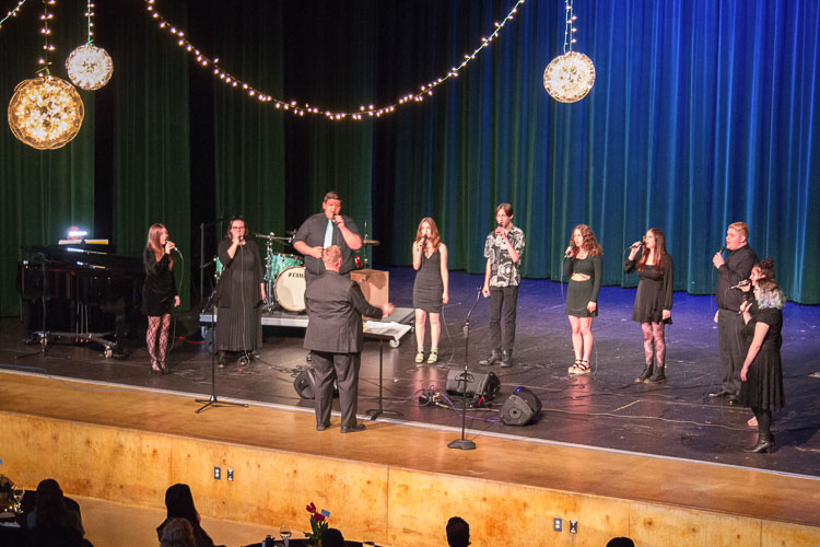 The Jazz Choir, directed by Brent LiaBraaten, opened the evening with a selection of musical numbers. Photo courtesy Woodland School District