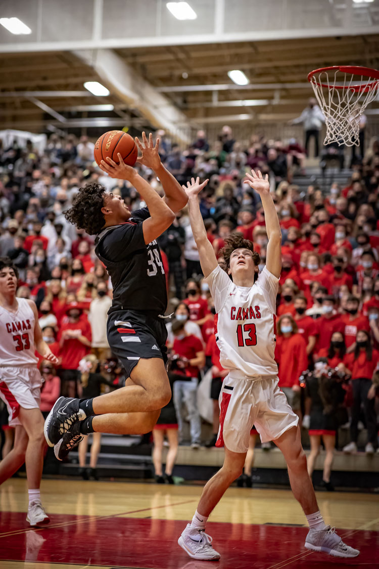 Union’s Yanni Fassillis, shown here earlier this season, has helped the Titans make it to the Class 4A boys basketball quarterfinals in Tacoma. Photo courtesy Heather Tianen