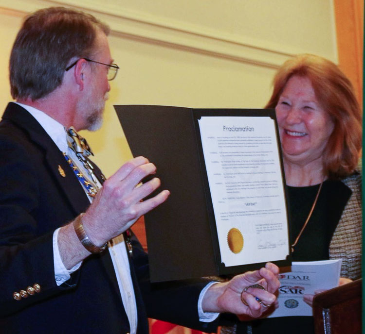 Mayor Anne McEnerny-Ogle proclaimed April 9 as Sons of The American Revolution Day in Vancouver. Photo courtesy Ft. Vancouver Sons of The American Revolution
