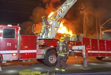 Two-alarm fire ravages several Hazel Dell businesses