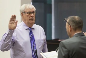 Dick Rylander sworn in to seat on County Council