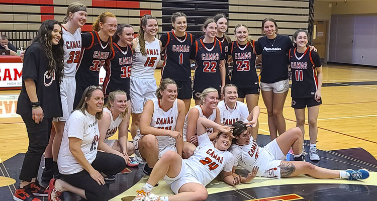 The Camas girls basketball team took on former Camas girls basketball players on Thursday, followed by an alumni game for the boys, as a night to celebrate basketball and raise funds for the programs