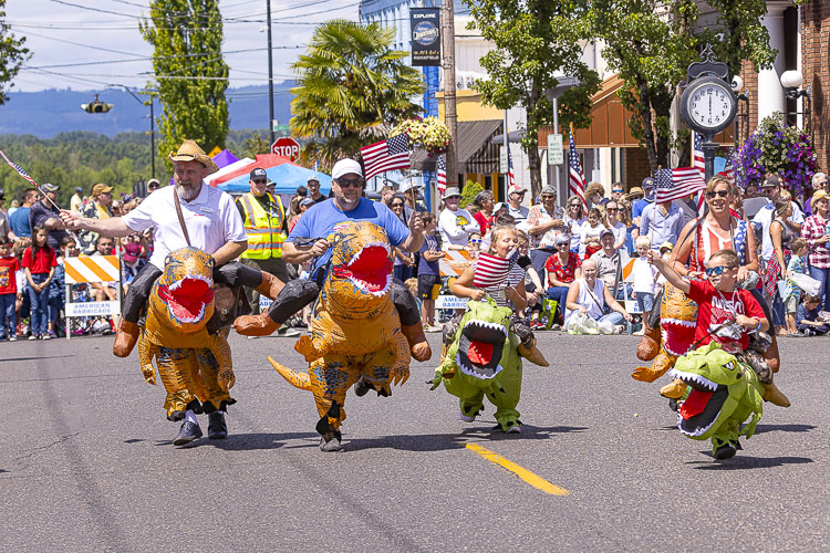 There were even dinosaur races at Monday’s Ridgefield 4th of July Celebration. Photo by Mike Schultz