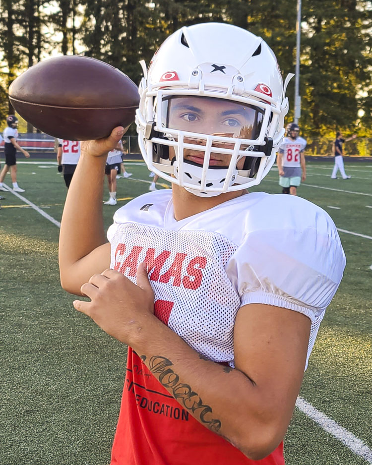 Taylor Ioane’s coach says the Camas quarterback sees things clearly this season, leading the Papermakers. Photo by Paul Valencia