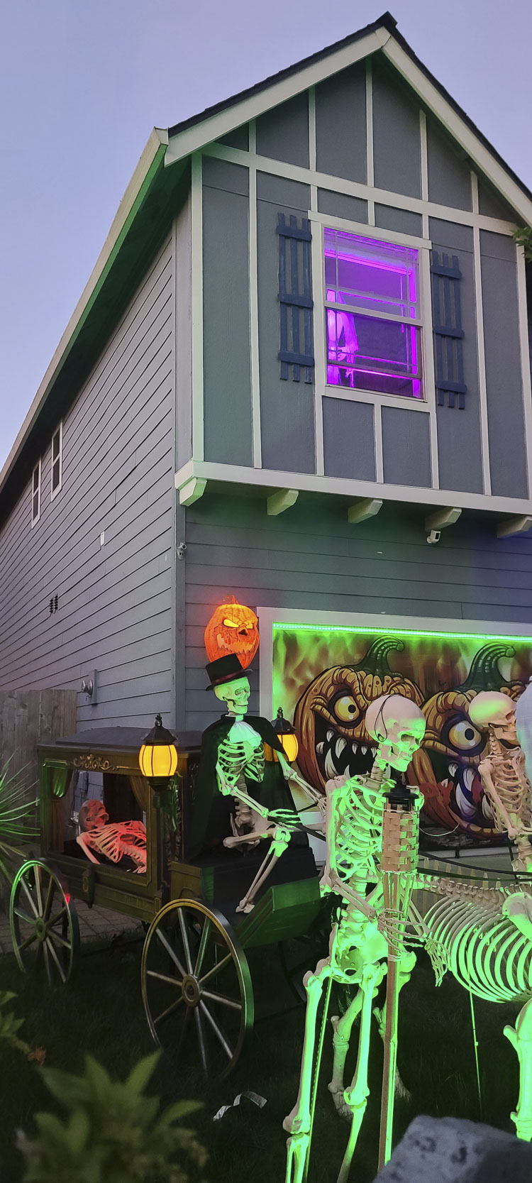 There are plenty of skeletons at Bendyland. That’s appropriate because the homeowners raise money for Skeletons for St. Jude. Photo by Paul Valencia