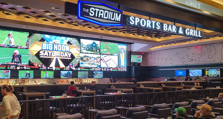 New York's largest sports betting lounge now open 