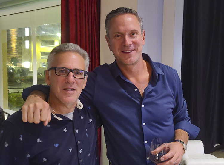 Neil Everett, an anchor for ESPN’s SportsCenter, and former Washington State and NFL quarterback Drew Bledsoe, were among the celebrities at ilani on Sunday.