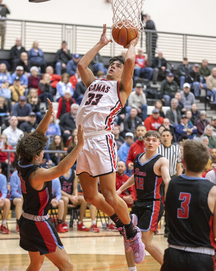 Jamison Carlisle had seven of his 16 points in the fourth quarter, helping Camas top West Valley of Yakima 64-53 on Friday night. Photo by Mike Schultz
