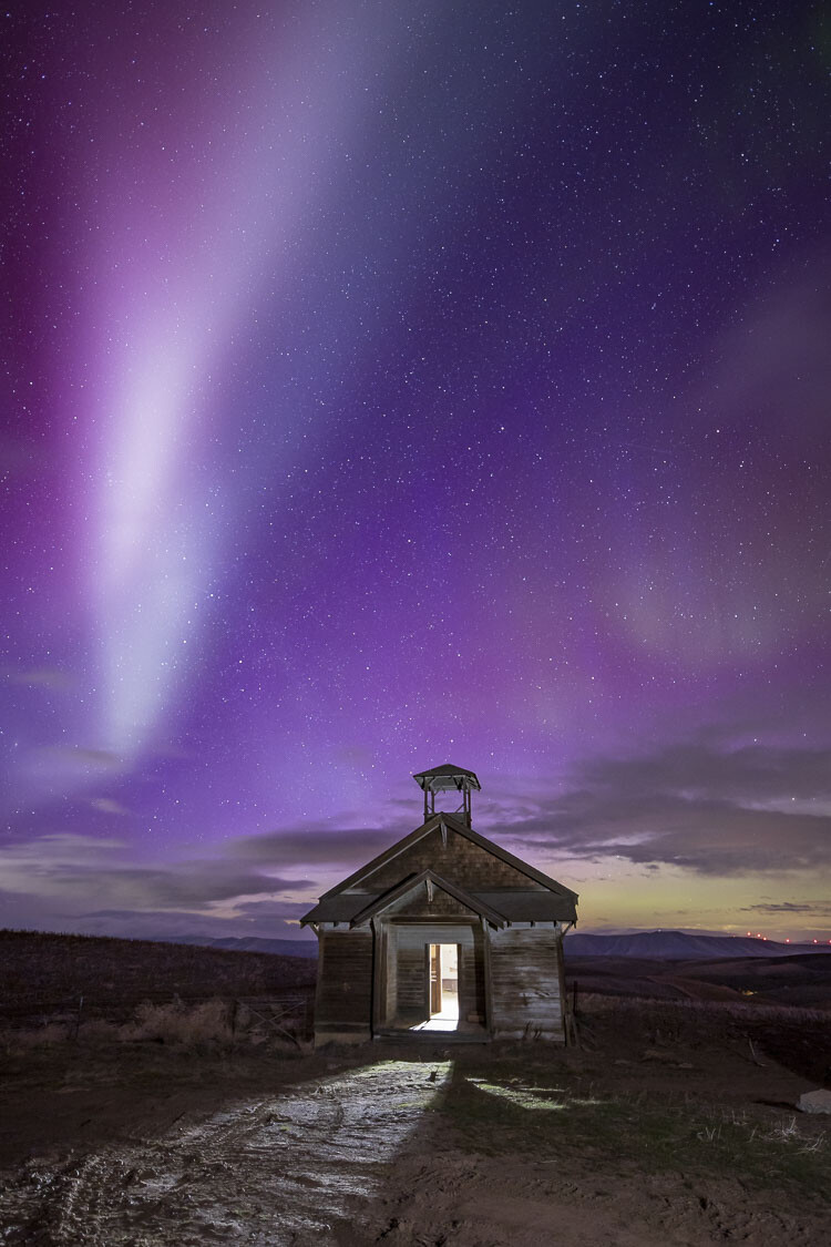 The old Douglas Hollow Schoolhouse in The Dalles, Ore., is a great locale for photography. Photo courtesy Heather Tianen