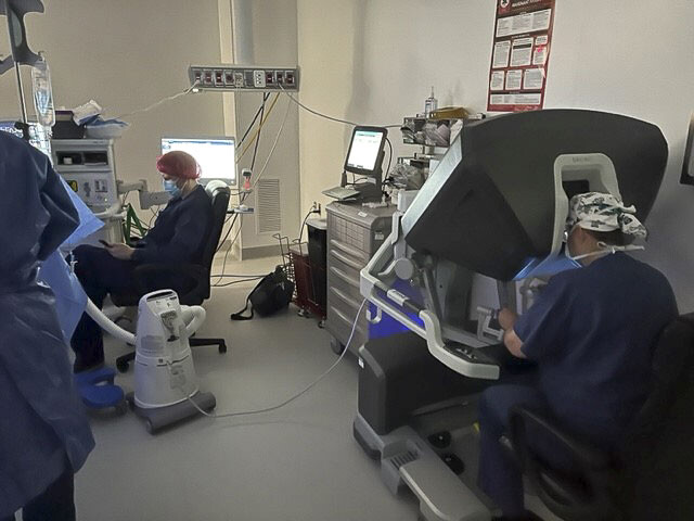 Drs. Jacob Calvert and Leslie Disher used the da Vinci Robotic Surgical system, installed as part of the Salmon Creek 2 expansion project. The da Vinci allows surgeons to use very small tools and access difficult-to-reach areas of the body without a large incision. Photo courtesy The Vancouver Clinic